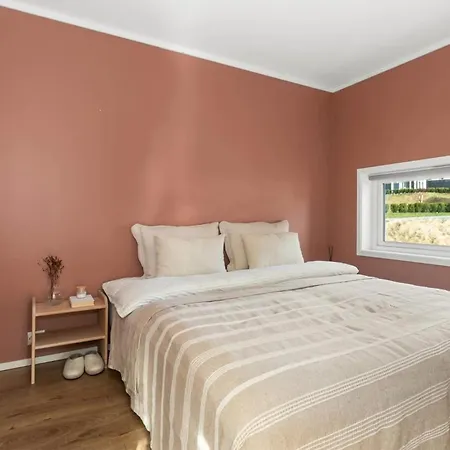 Stunning In Lindesnes With Wifi