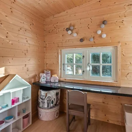 Holiday home Stunning In Lindesnes With Wifi Svinoy