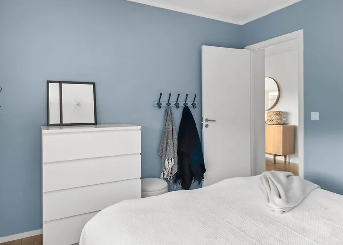 Stunning In Lindesnes With Wifi * Svinoy